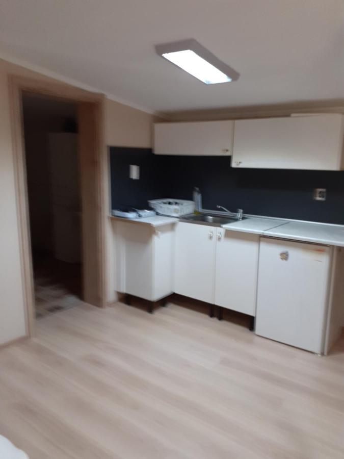 Csilla Apartman Balogunyom Luaran gambar