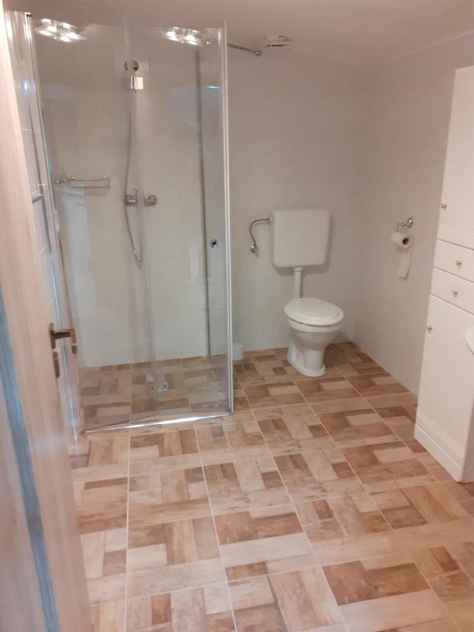 Csilla Apartman Balogunyom Luaran gambar