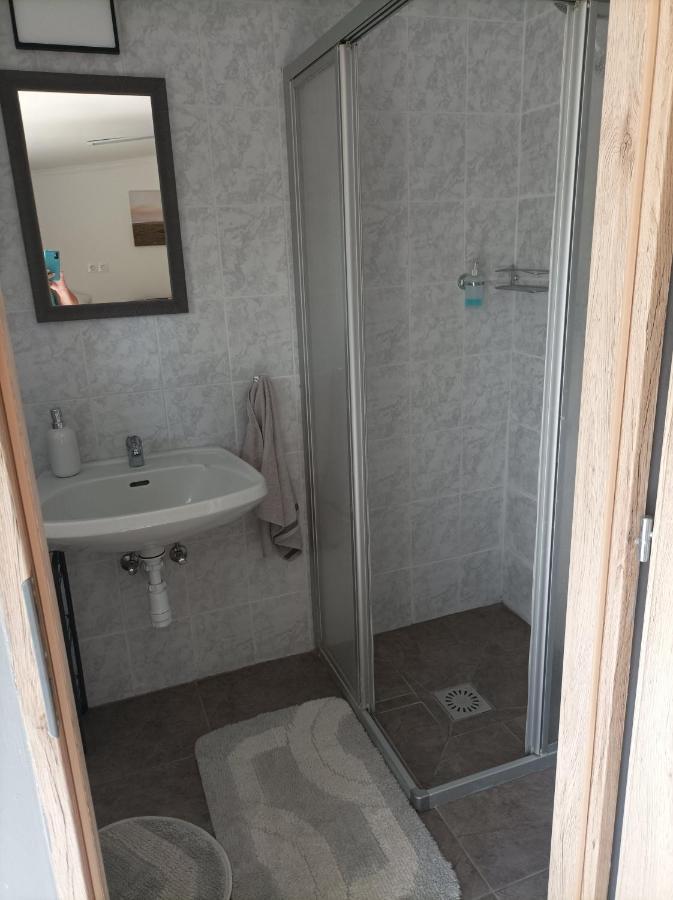 Csilla Apartman Balogunyom Luaran gambar