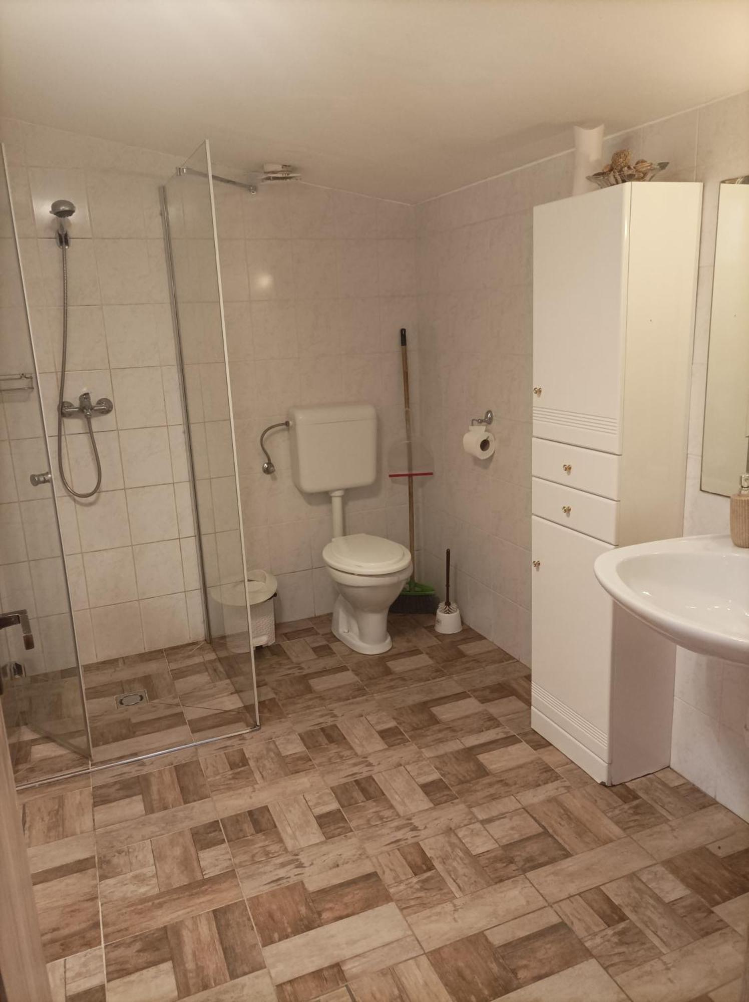Csilla Apartman Balogunyom Luaran gambar