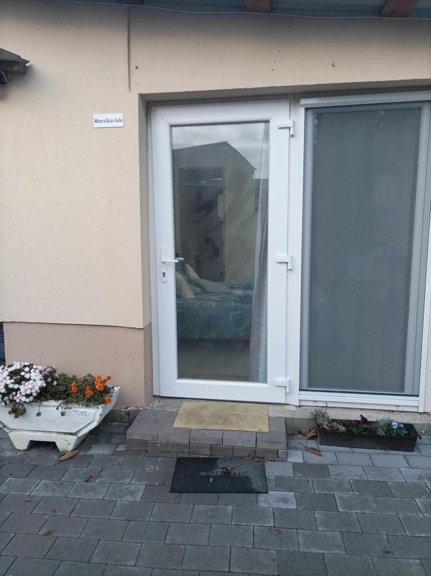 Csilla Apartman Balogunyom Luaran gambar
