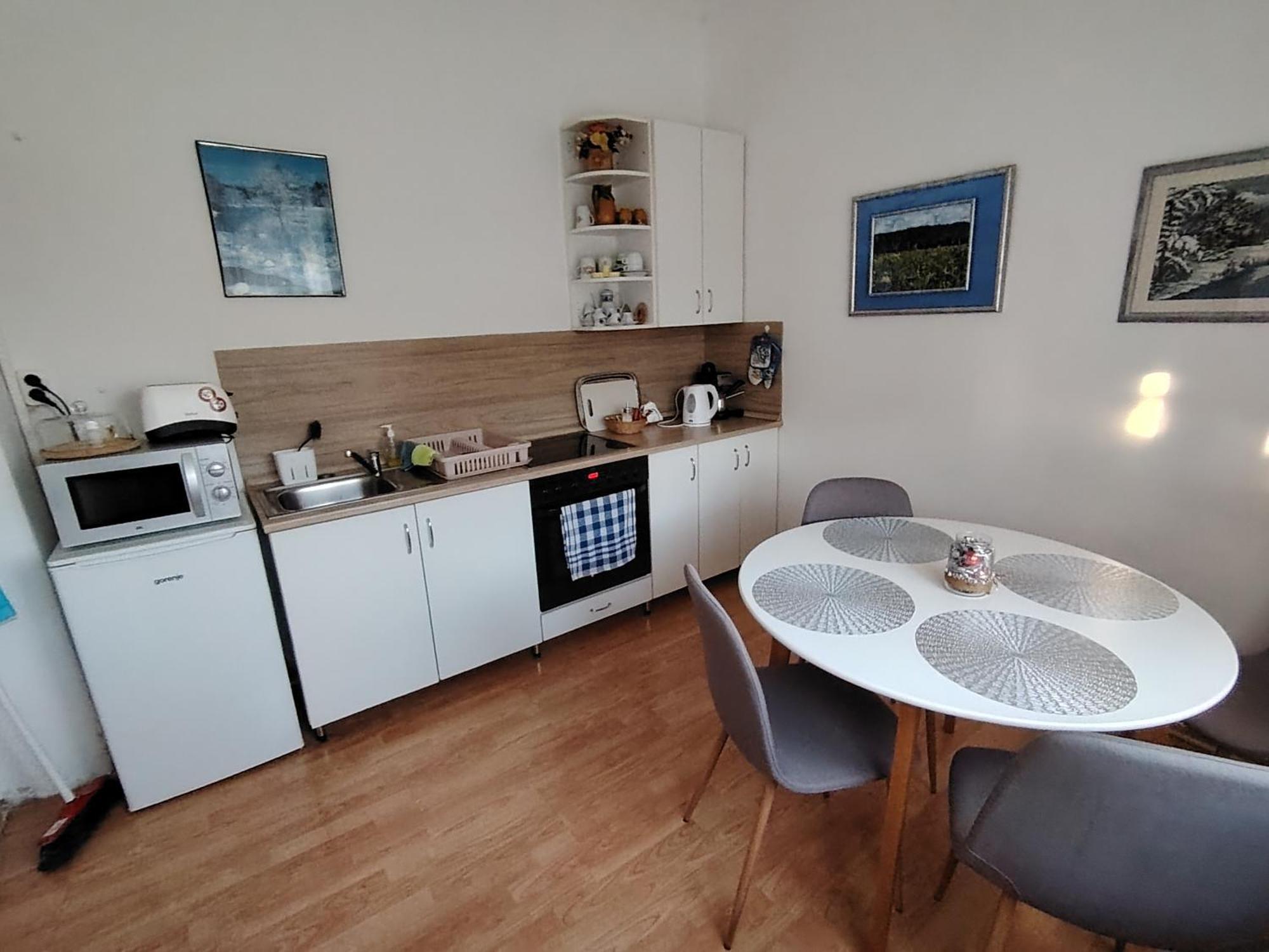 Csilla Apartman Balogunyom Luaran gambar